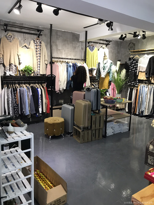 慕斯服飾店 打造時尚生活，引領零售新風尚